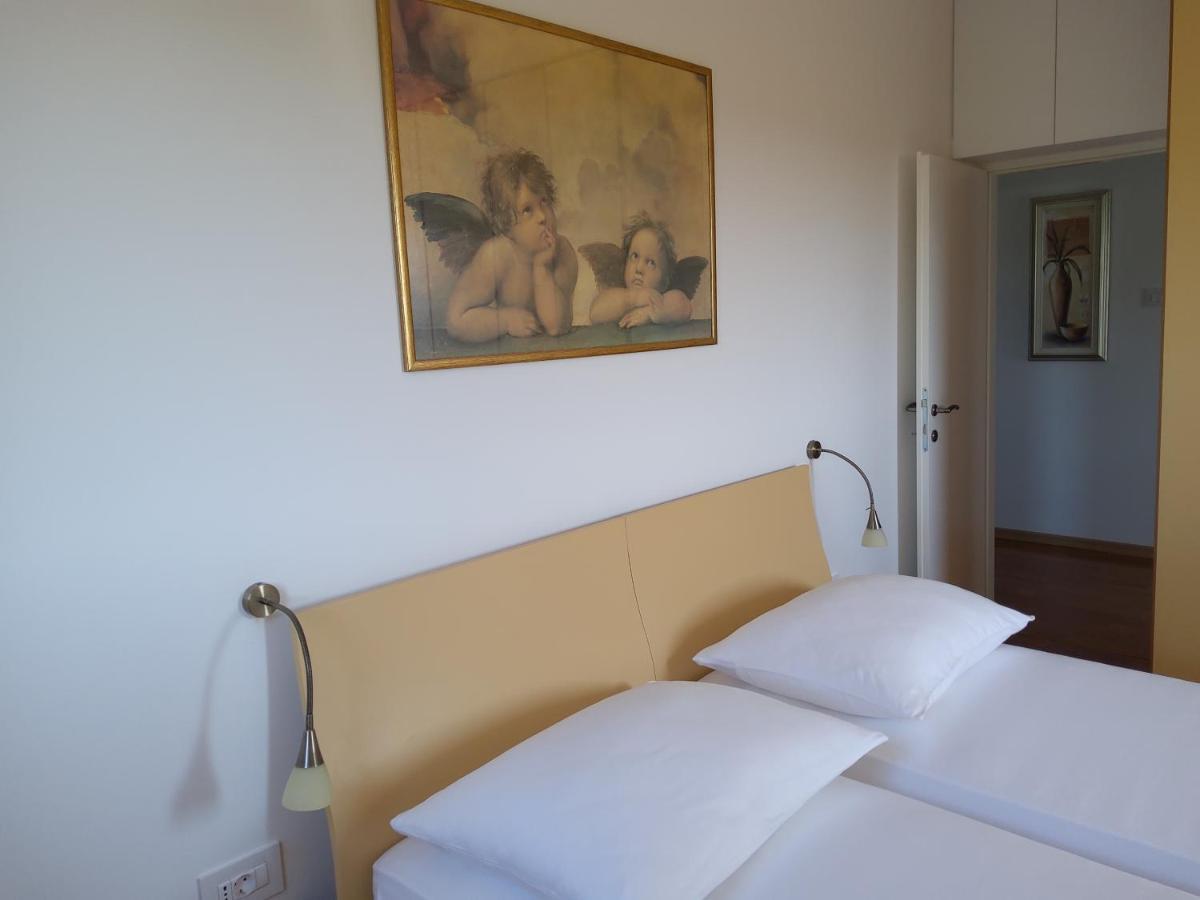 Apartments Rea Крес Екстериор снимка